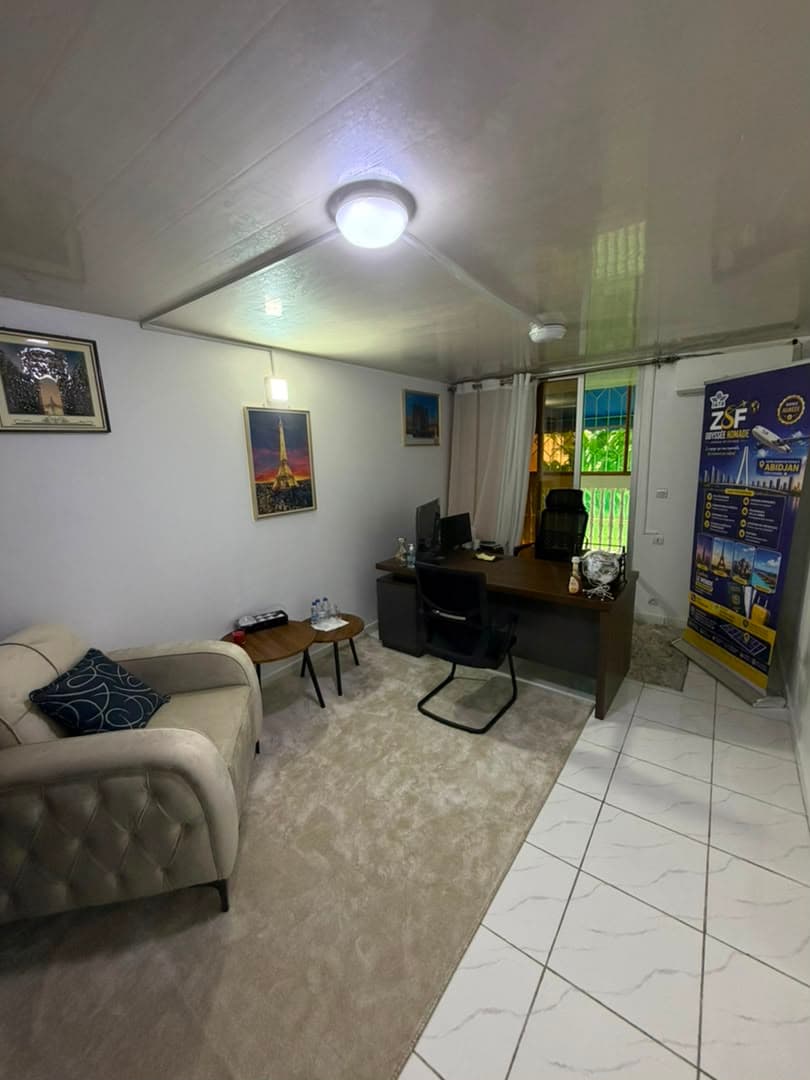 Espace détente de l'agence ZSF Odyssée Nomade